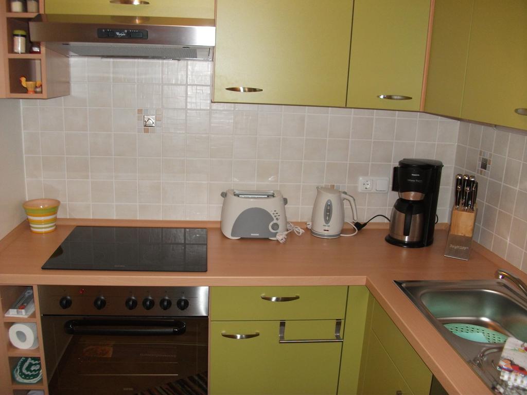 Ferienwohnung Majo باد بيرنباخ الغرفة الصورة